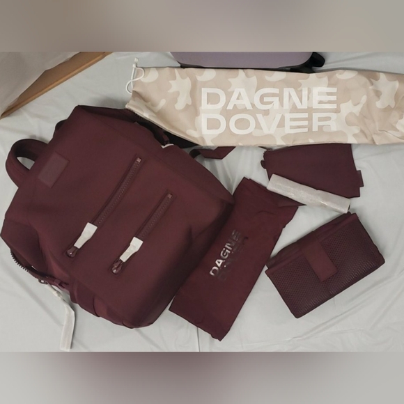 ❤Dagne Dover❤ large Indi Diaper Backpack in CURRANT (no longer available) - Picture 4 of 13